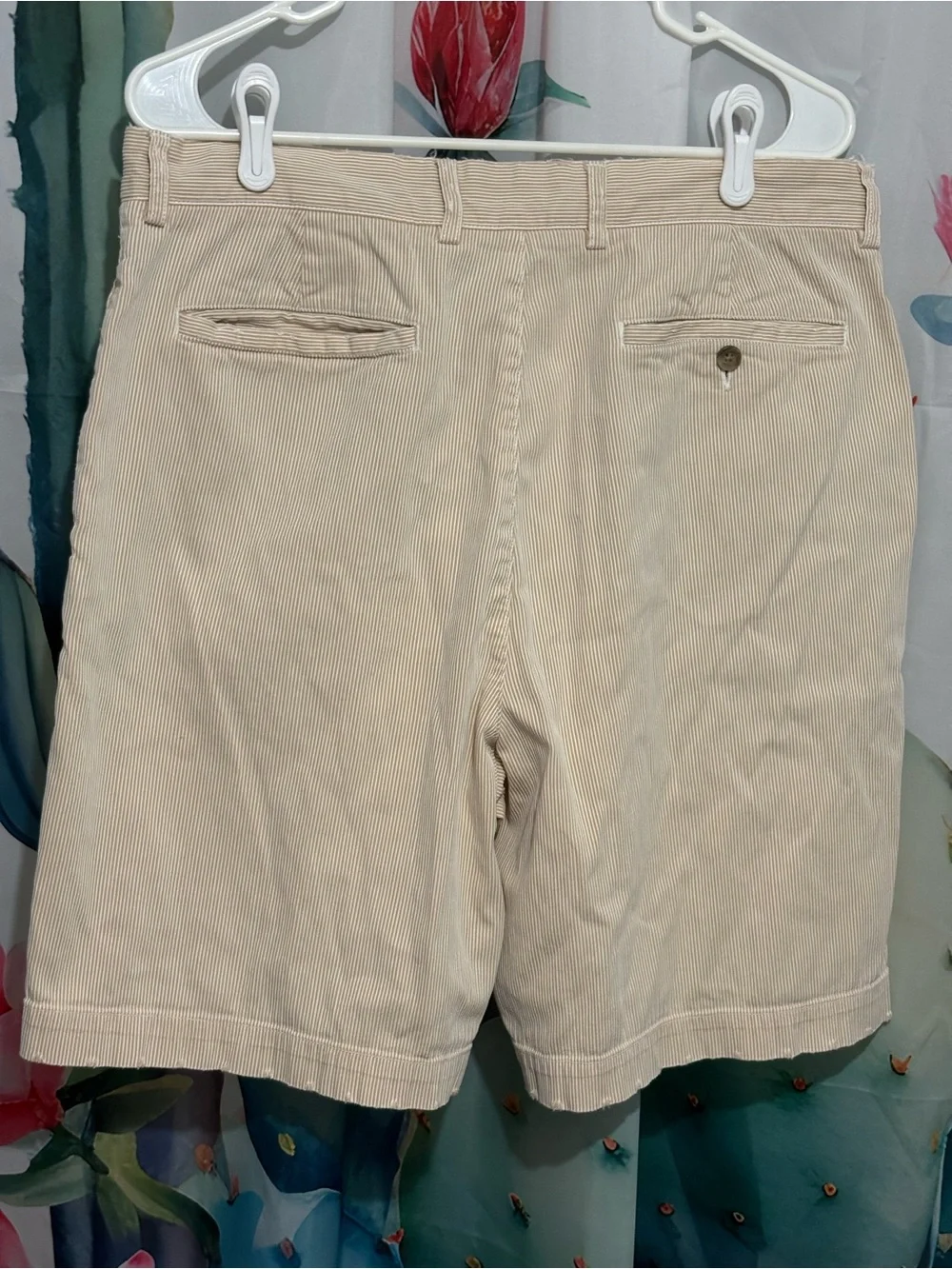 J.CREW Mens Beige White Stripe Chino Shorts Cotton Flat Front Slash Pockets